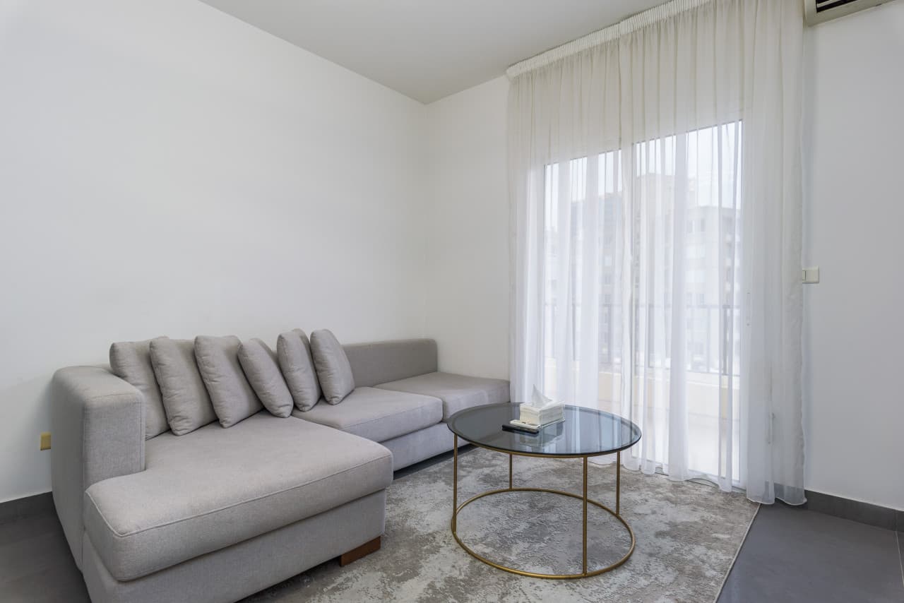 Luna 2-BR Apt in Mar Mikhael W/24-24 Power