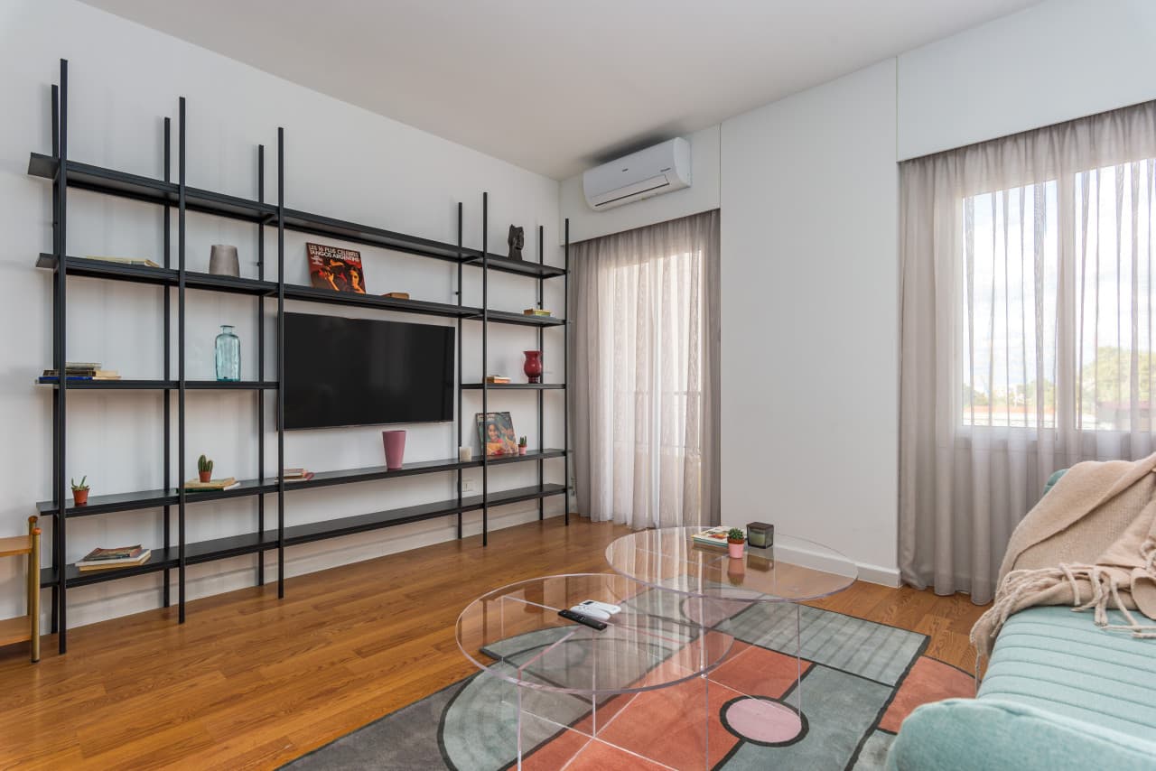 Perla's 2-BR / Mar Mikhael