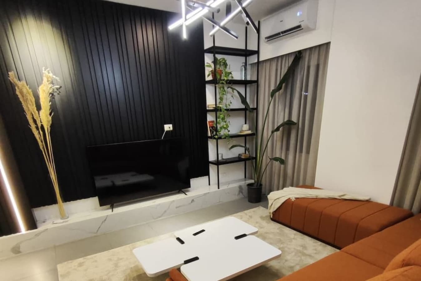 Rita's 2-BR Apt in Mar Mikhael