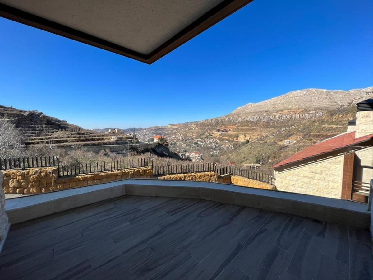 Sia 2-BR W Balcony / Faraya